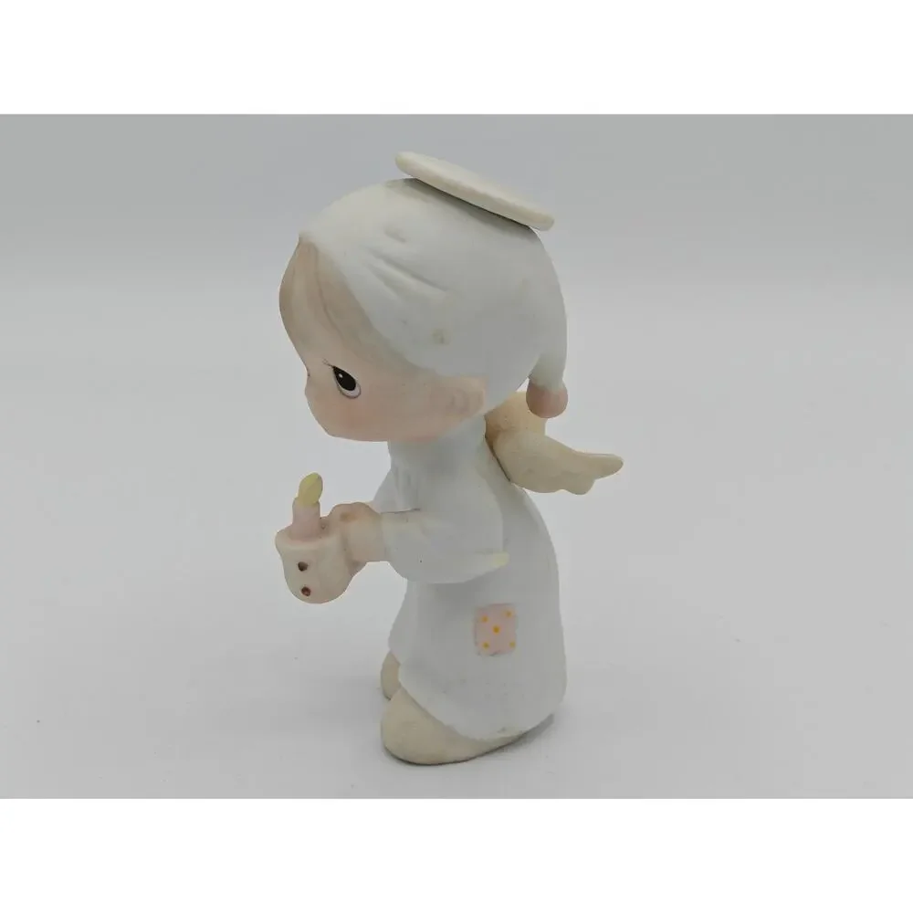 Precious Moments E2365 The First Noel‎ Boy Angel Enesco 1982 Porcelain Figurine